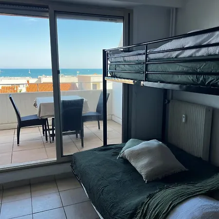Carnon Vue Mer, Plages Clim Restaurants Commerces * Mauguio
